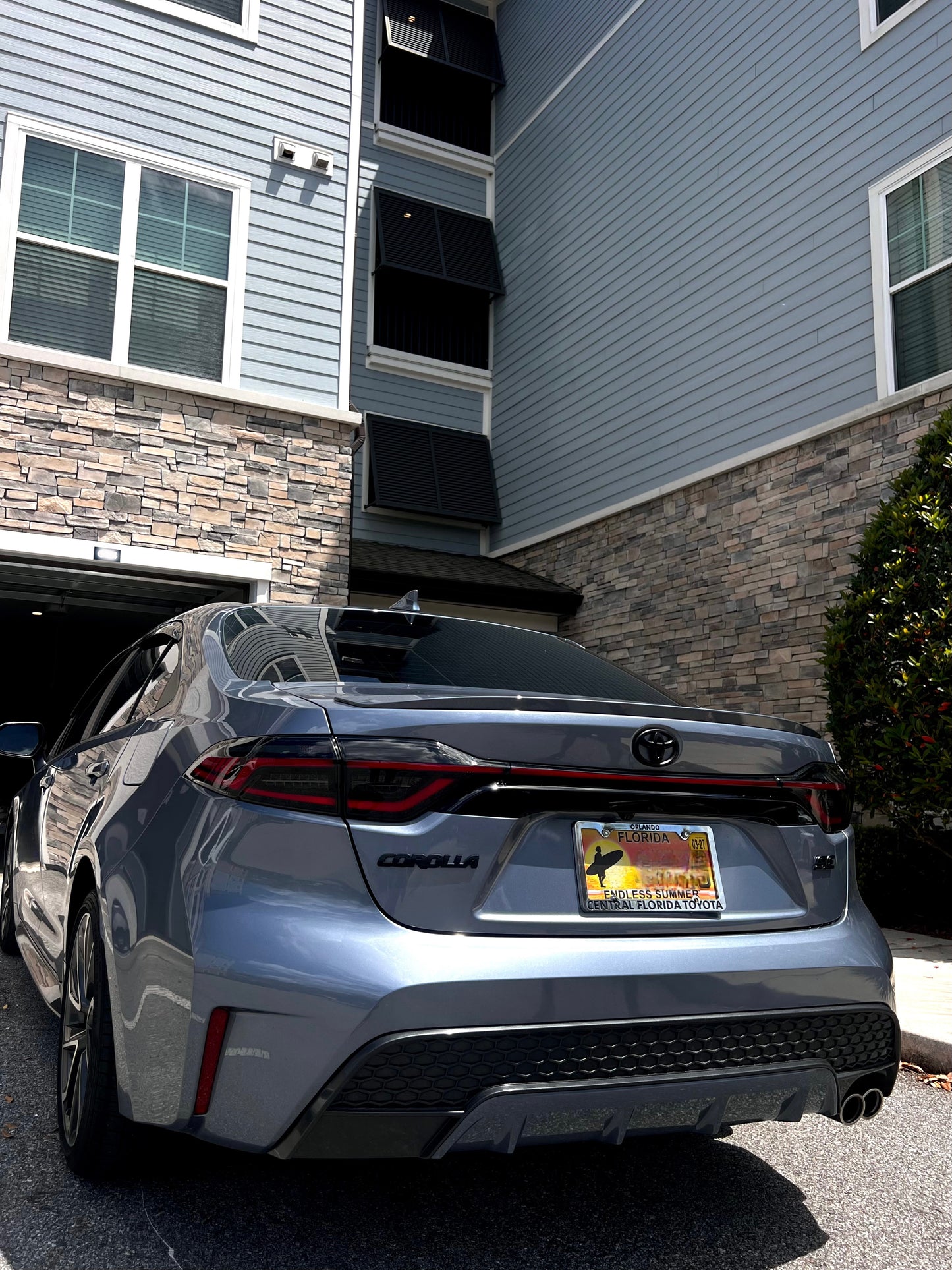 Blackout emblem overlays for 2020-2024 Corolla Se