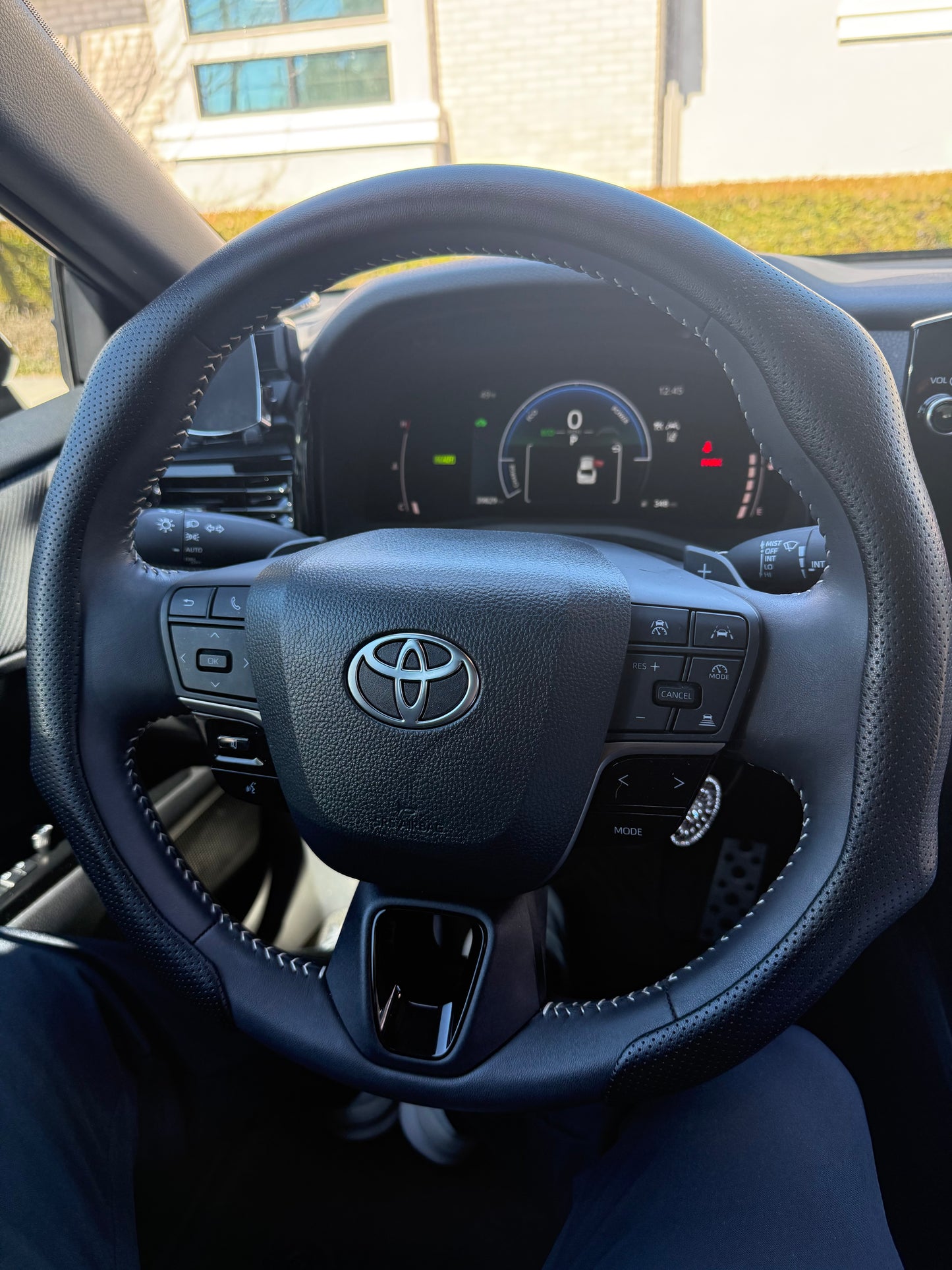 NEW Black Matte Steering Wheel Emblem Fits NEW Models 2024-2026 Tacoma, 4Runner & Camry