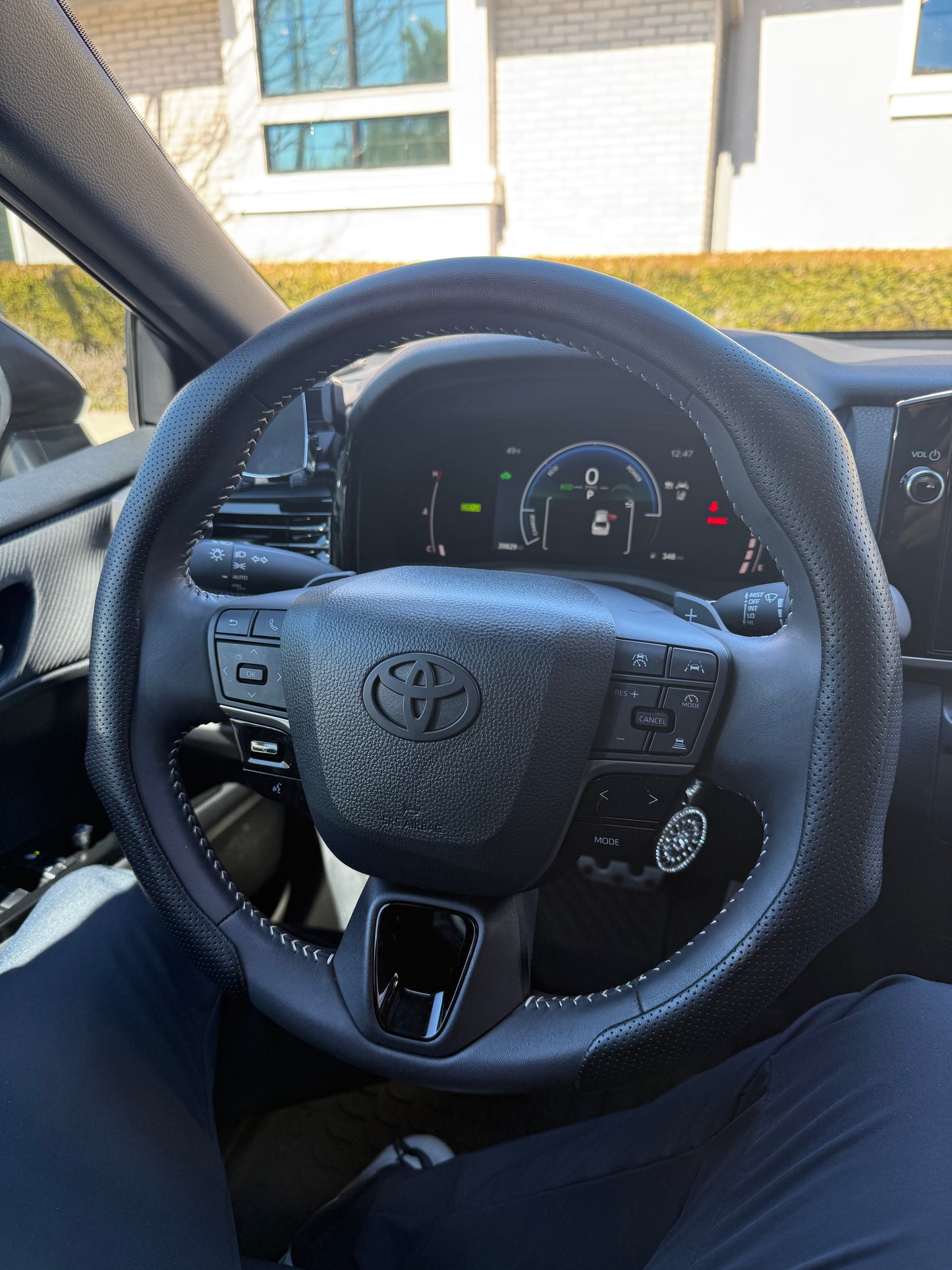 NEW Black Matte Steering Wheel Emblem Fits NEW Models 2024-2026 Tacoma, 4Runner & Camry